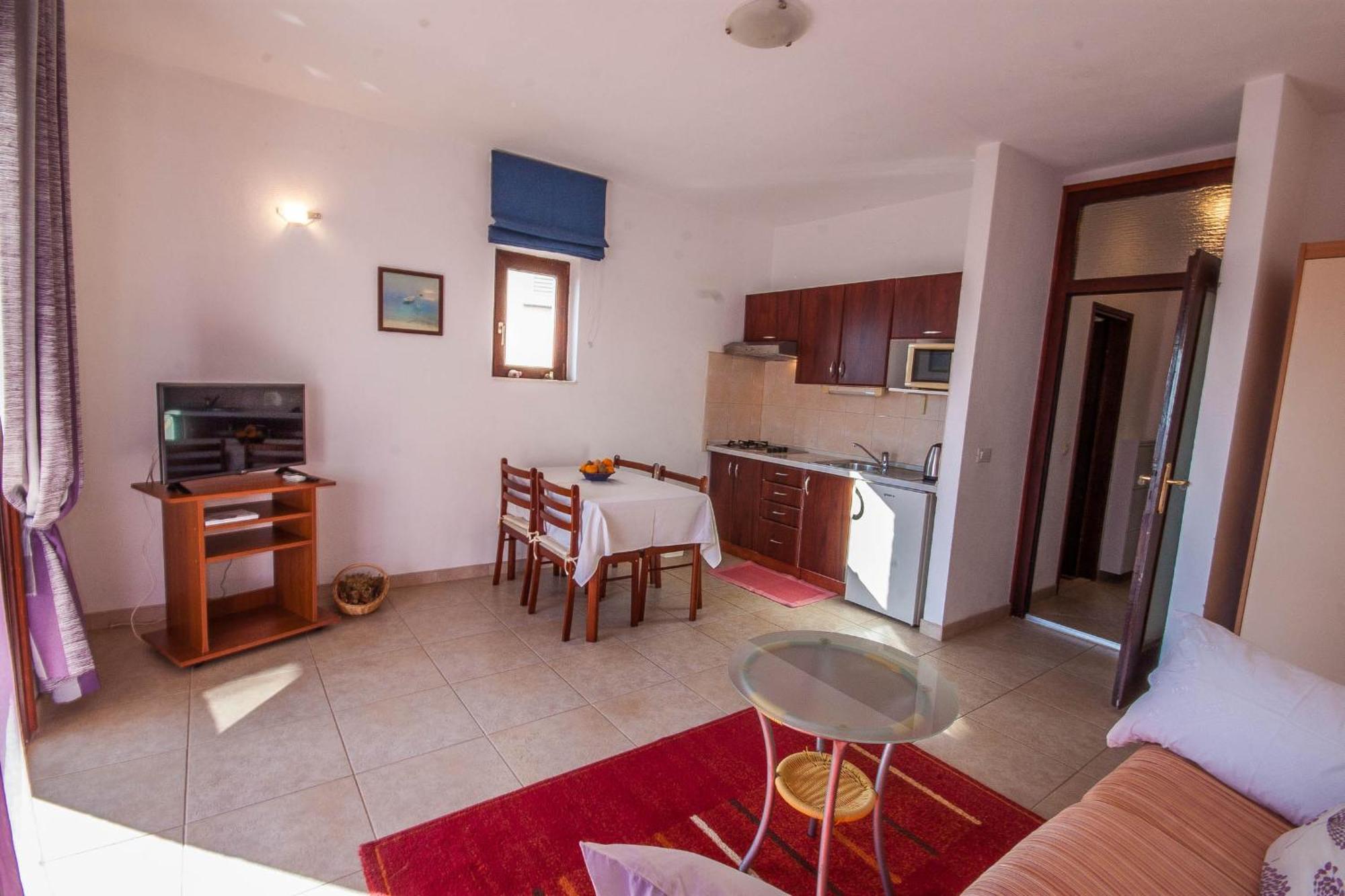 Apartments Rosanda Pakostane Luaran gambar