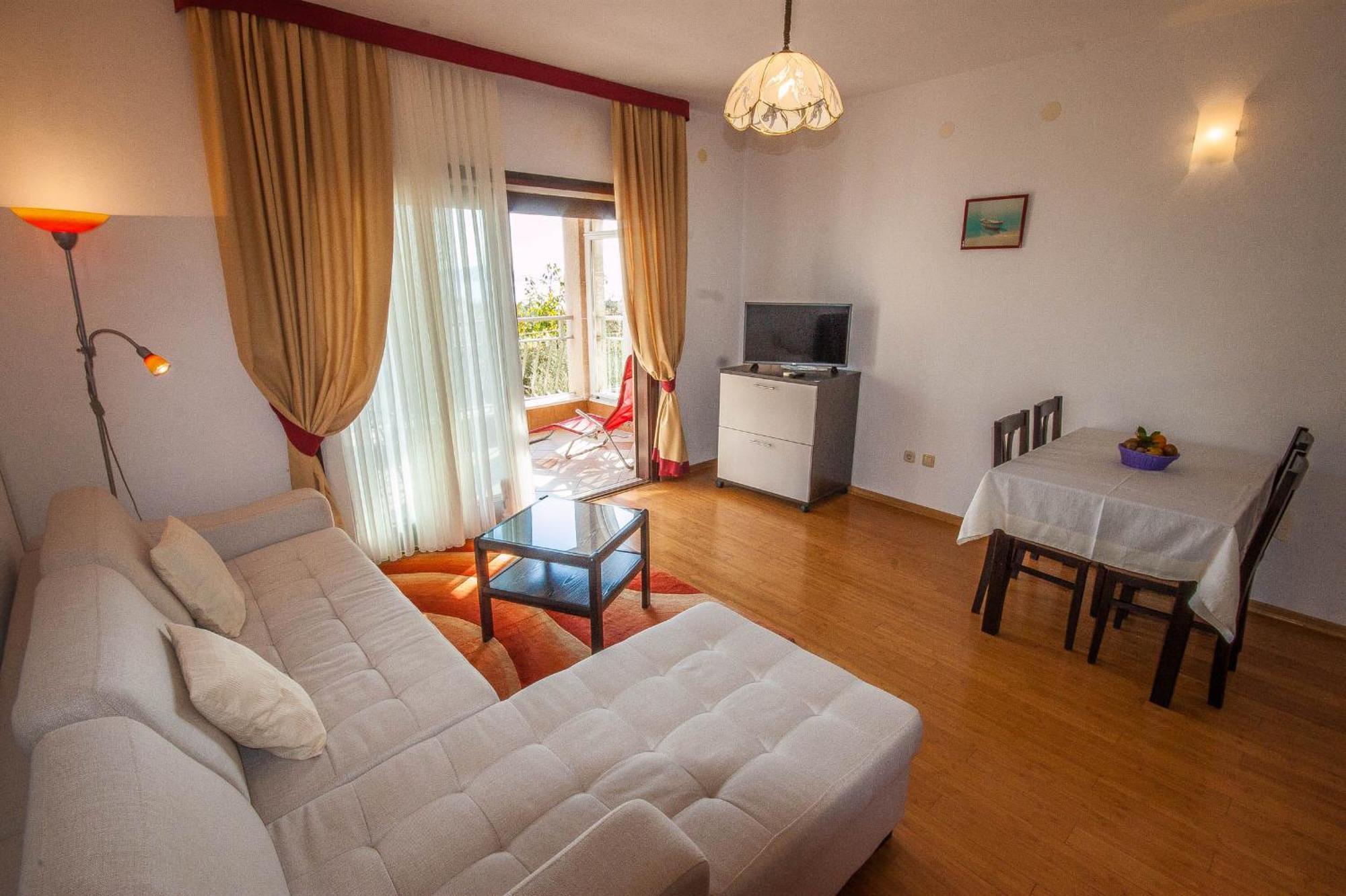 Apartments Rosanda Pakostane Luaran gambar