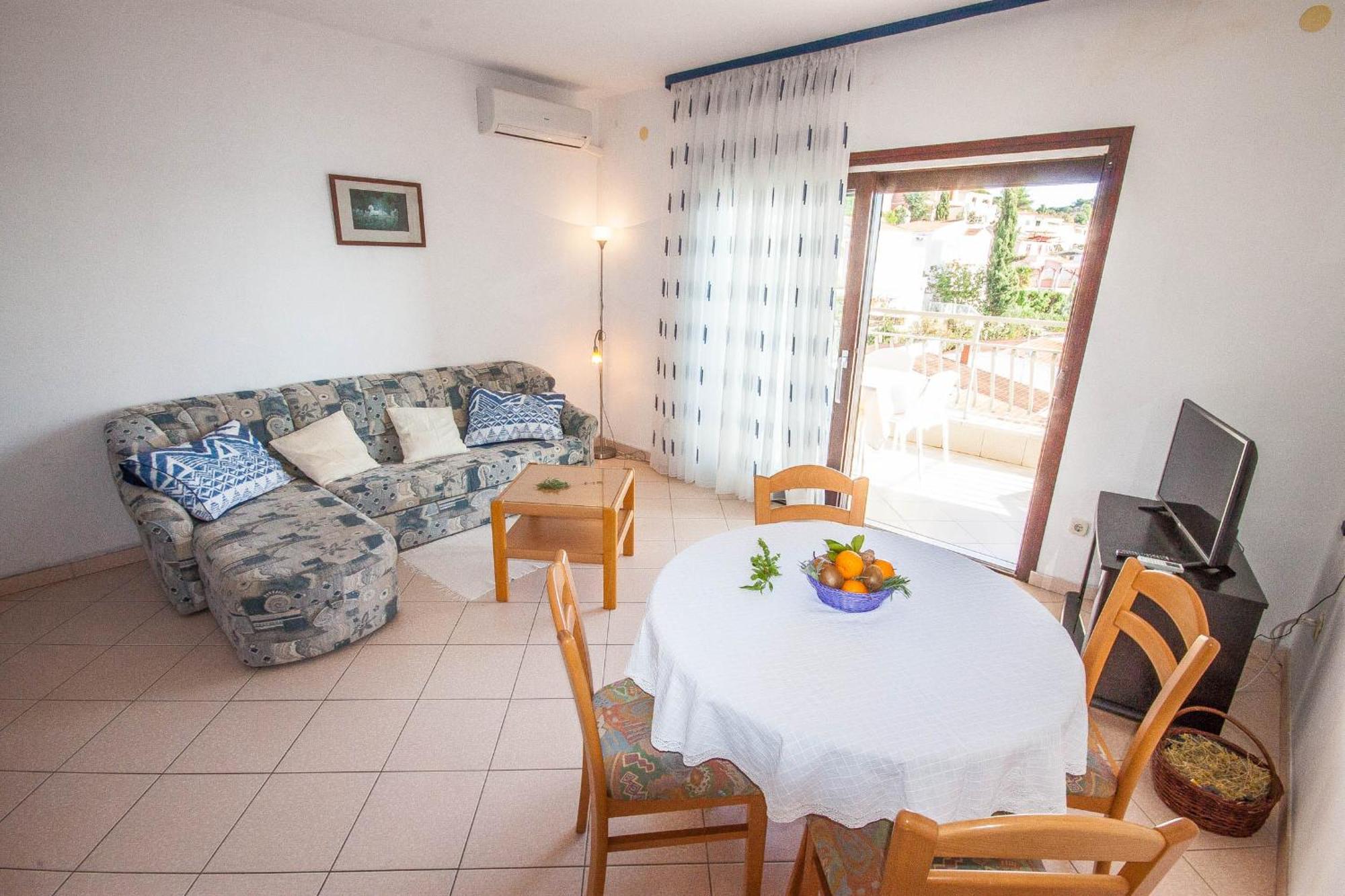 Apartments Rosanda Pakostane Luaran gambar